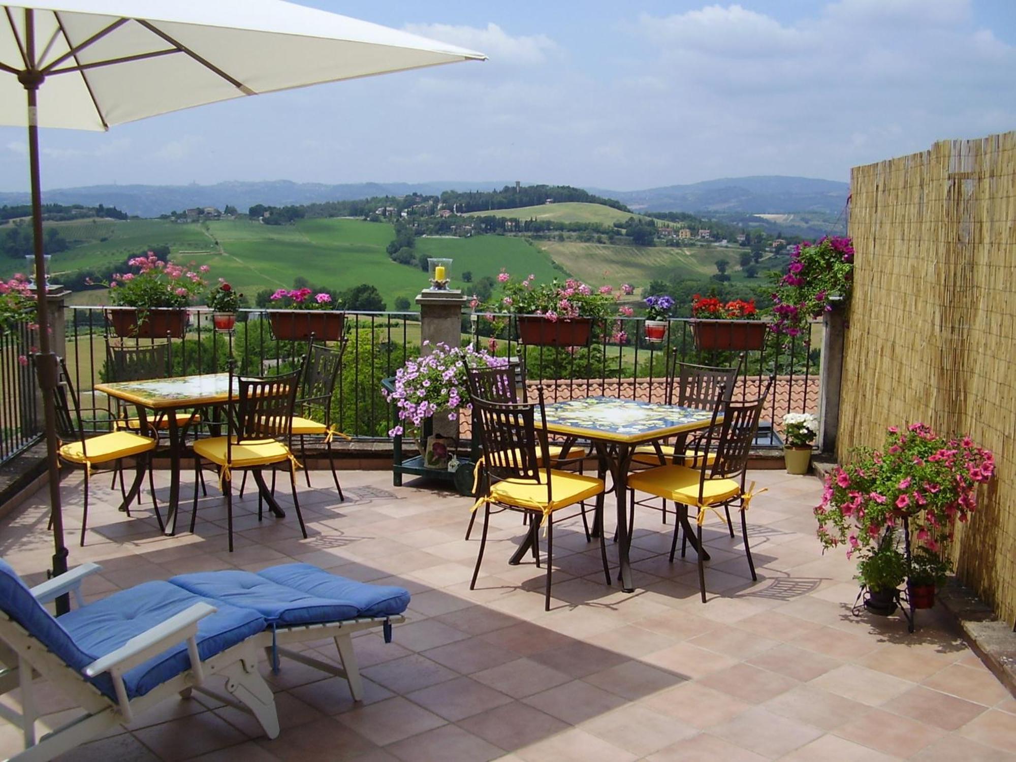 La Terrazza Fio...Rita Bed & Breakfast Ripa Exterior photo